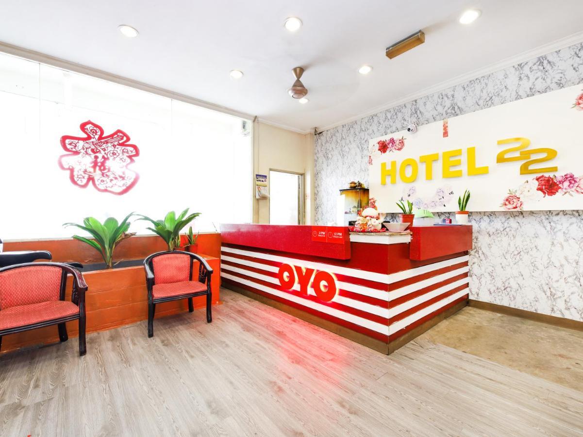 Oyo 89676 Hotel 22 Серембан Екстер'єр фото